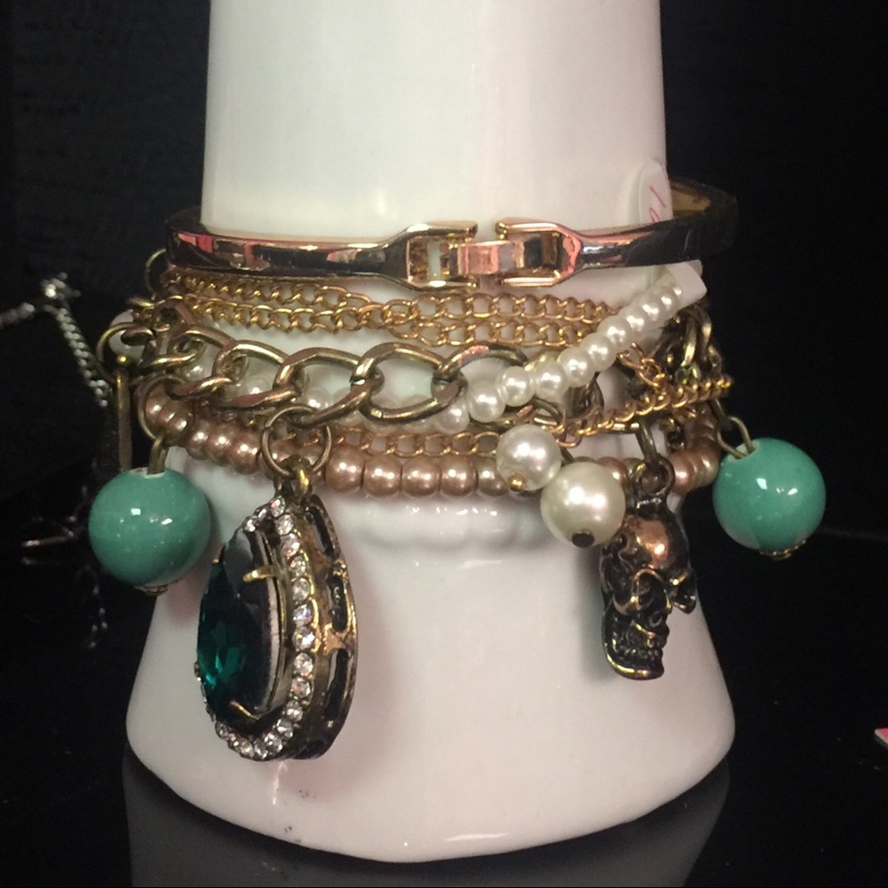 Emerald Betsey Johnson skull bracelet